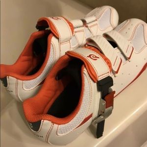 New Peloton shoes size 39 US 8
